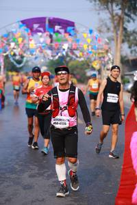 BIB: 47725
                            <button type="button" onclick="openModal(9923851)" class="btn btn-primary btn-sm float-right btn-popup" data-toggle="modal" data-target=".modal-high-quality">
                        <i class="fas fa-shopping-cart"></i> Add to Cart
                    </button>
                                            <button type="button" onclick="isThisMe(9923851, true)" class="btn btn-success btn-sm float-right btn-popup btn-isme hidden" data-toggle="tooltip" data-placement="bottom" title="นี่คือรูปของคุณใช่ไหม คลิกที่นี่เพื่อเอาเข้าอัลบั้ม">
                        <i class="fas fa-plus"></i> Add to album
                    </button>
                    <button type="button" onclick="isThisMe(9923851, false)" class="btn btn-warning btn-sm float-right btn-popup btn-isnotme hidden">
                        <i class="fas fa-ban"></i> Remove from album
                    </button>